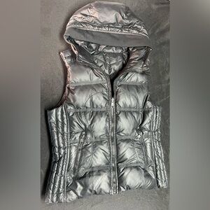 Super rare peace of mind puffer vest by lululemon! Circa 2010!!!!!
